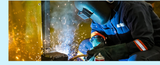Metallerie-Wirestock-Freepik