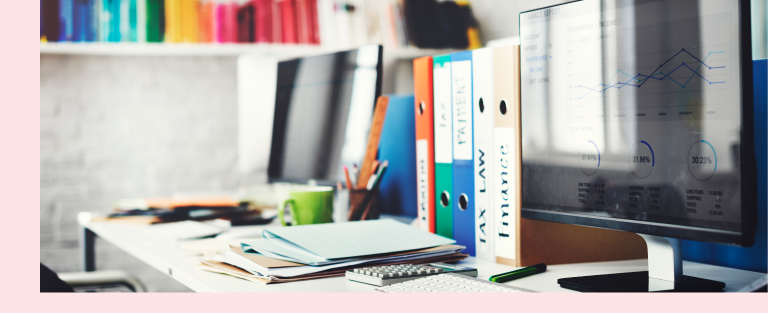 bureau ©rawpixel.com - freepik